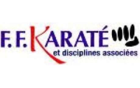 Se former pour enseigner le karaté